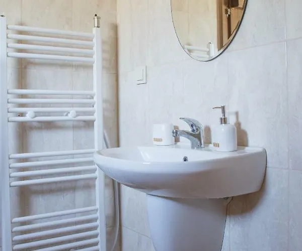 Guest house пачаловата къща *